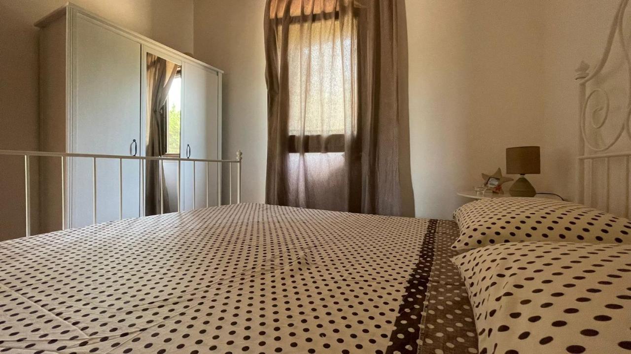 Вілла Casa Malo' Ovile la Marinella Екстер'єр фото