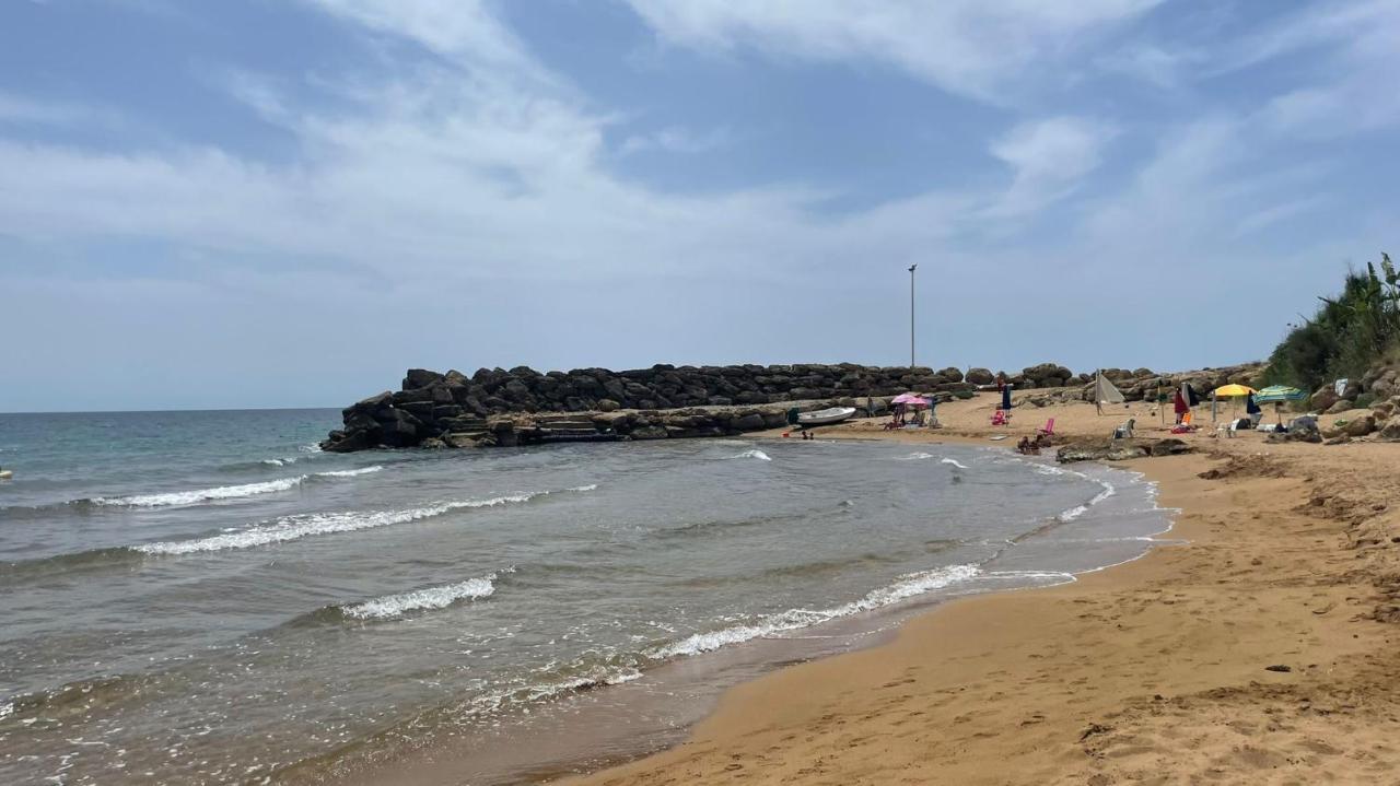 Вілла Casa Malo' Ovile la Marinella Екстер'єр фото