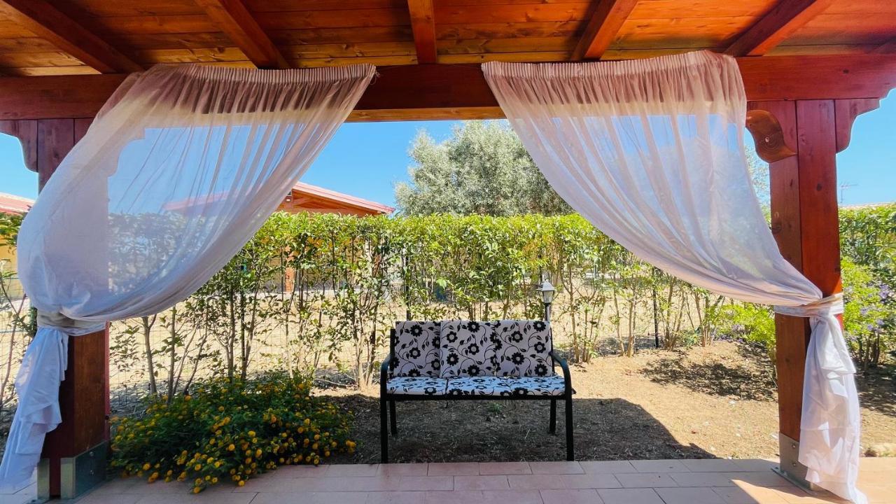 Вілла Casa Malo' Ovile la Marinella Екстер'єр фото